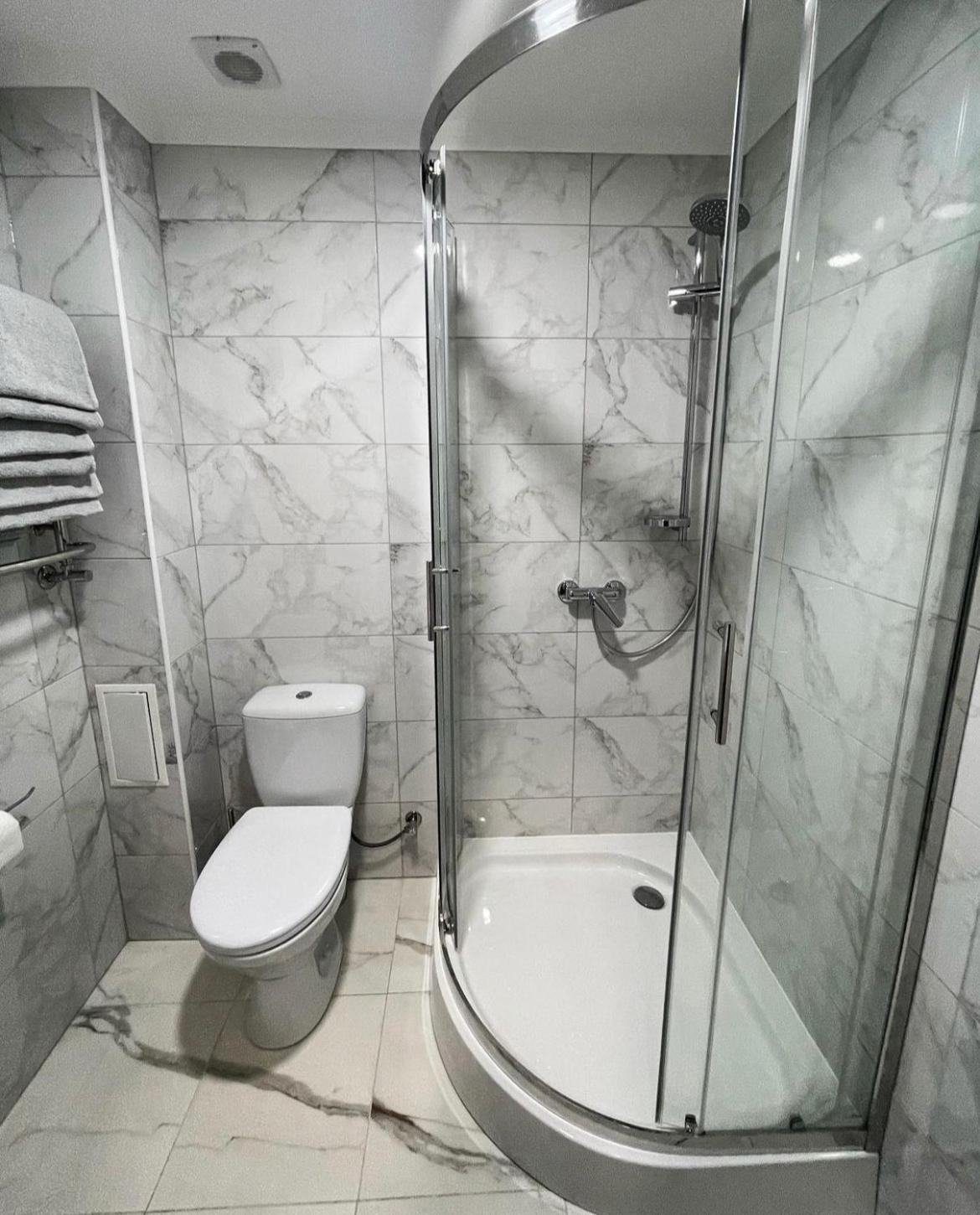 Ні Пуху, Ні Пера! Hotel Reshetylivka Екстериор снимка