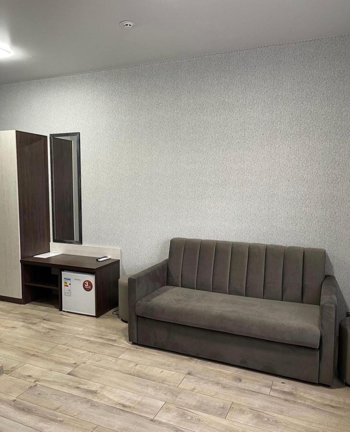 Ні Пуху, Ні Пера! Hotel Reshetylivka Екстериор снимка