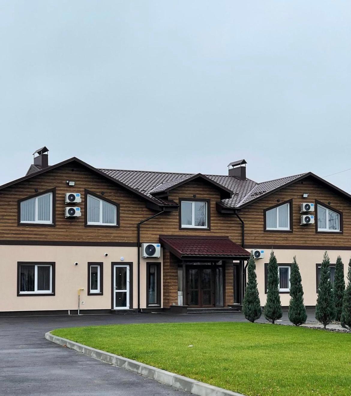 Ні Пуху, Ні Пера! Hotel Reshetylivka Екстериор снимка